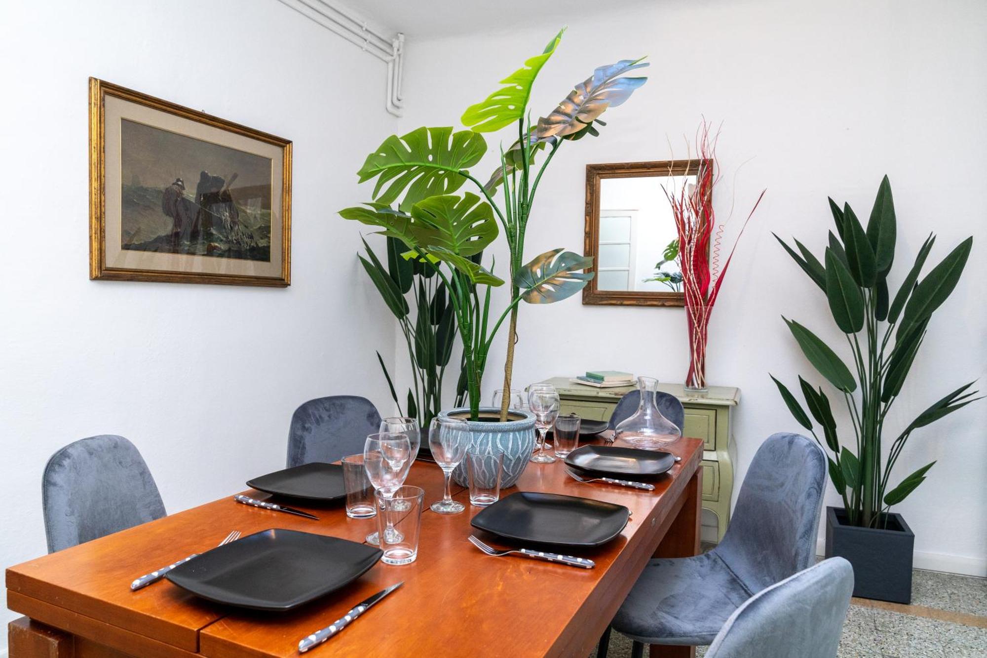 Apartament Historic Apt In The Center Of Lucca With Balcony Zewnętrze zdjęcie