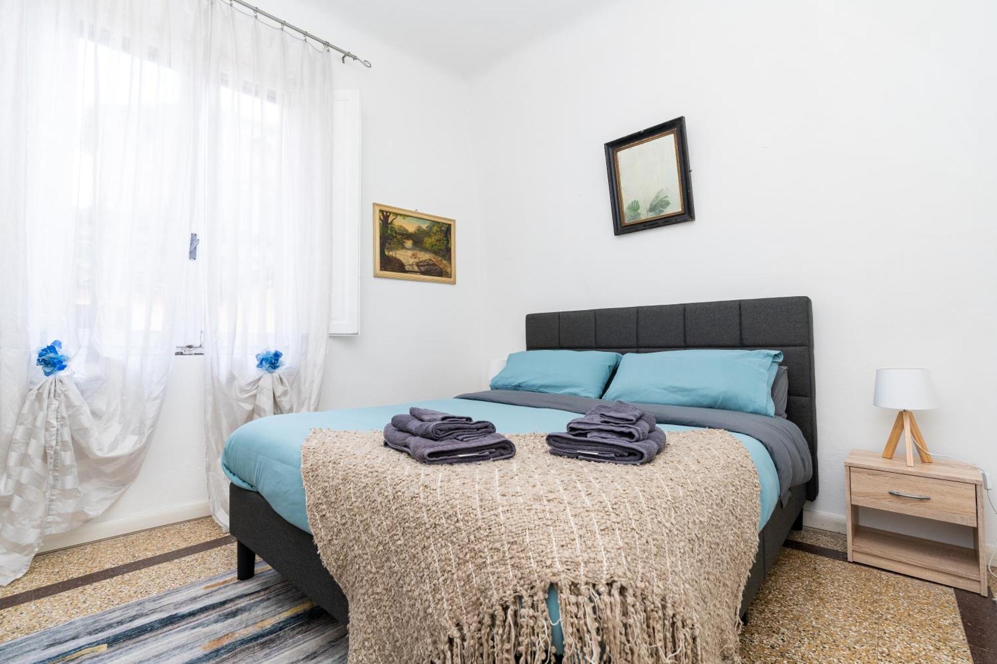 Apartament Historic Apt In The Center Of Lucca With Balcony Zewnętrze zdjęcie