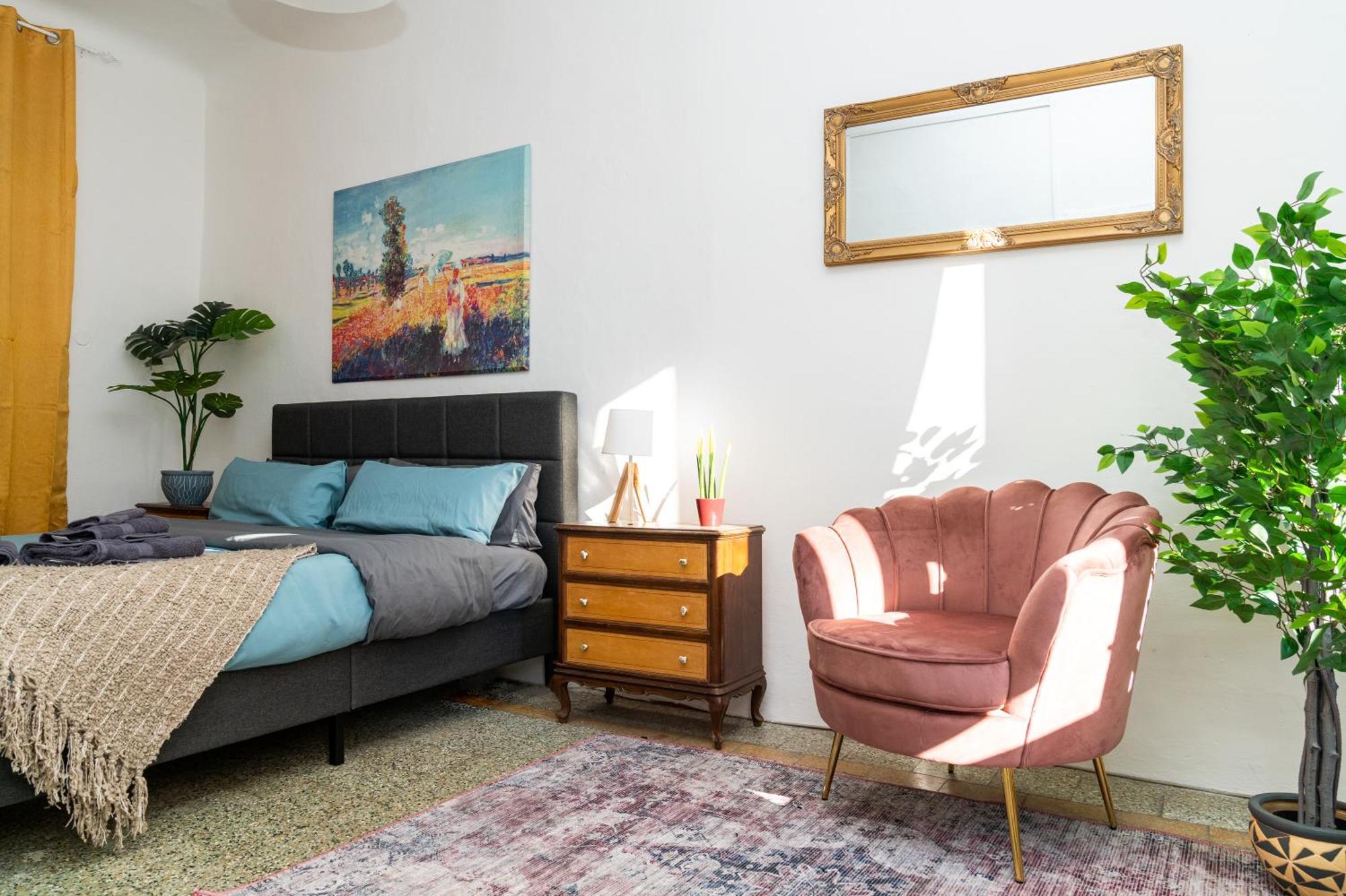 Apartament Historic Apt In The Center Of Lucca With Balcony Zewnętrze zdjęcie